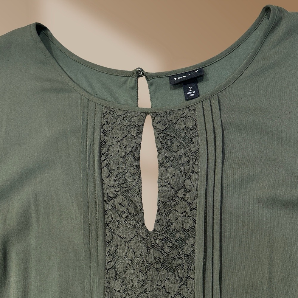 Torrid Ladies Green & Lace Dress Sz 2XL Flowy Fun Feminine NWOT - Picture 3 of 4